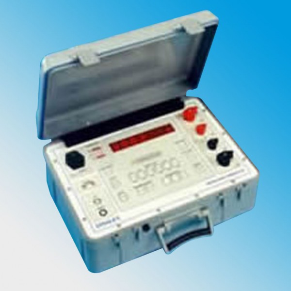 High Current (100 Amp) Portable Micro-Ohmmeter 5897